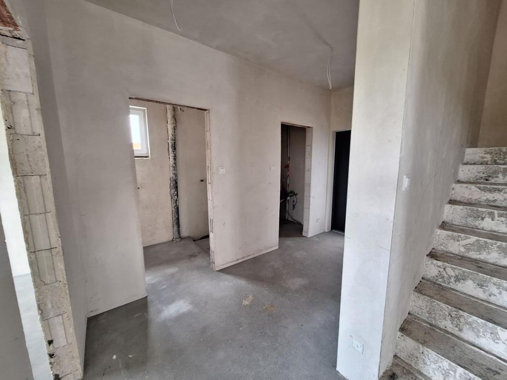 obok lasu,  nowoczesny, wykonany ogród - zdjęcie 14