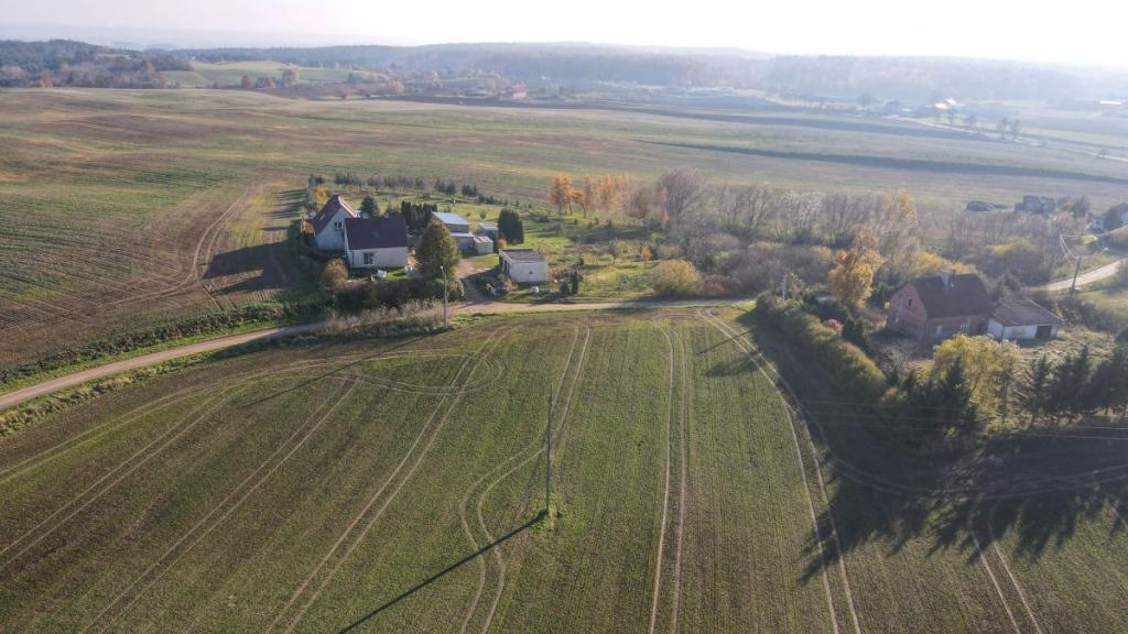 Piękna działka nad jeziorem w Jeleniu - zdjęcie 8