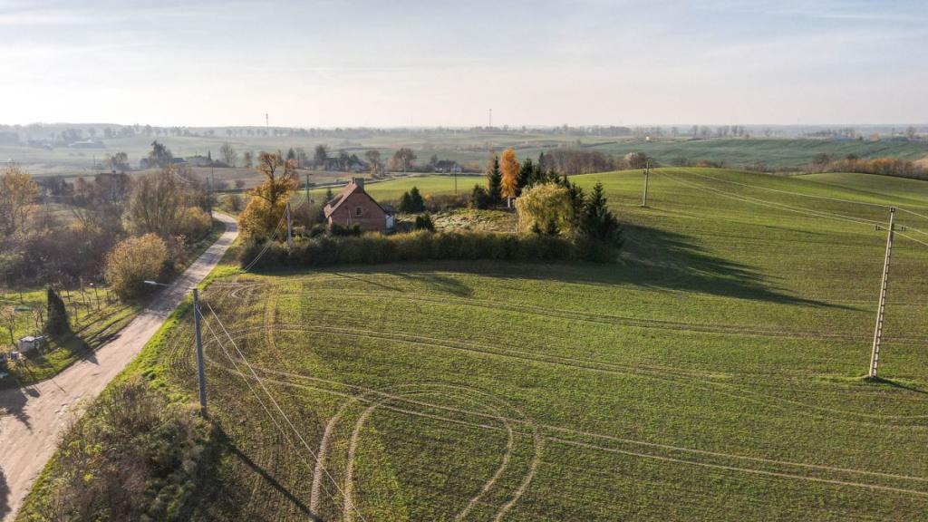 Piękna działka nad jeziorem w Jeleniu - zdjęcie 23