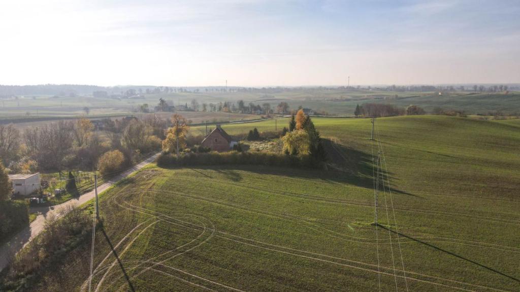 Piękna działka nad jeziorem w Jeleniu - zdjęcie 22