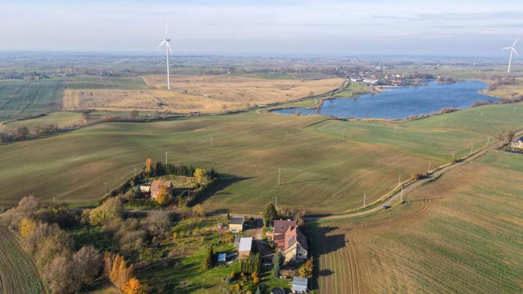 Piękna działka nad jeziorem w Jeleniu - zdjęcie 13