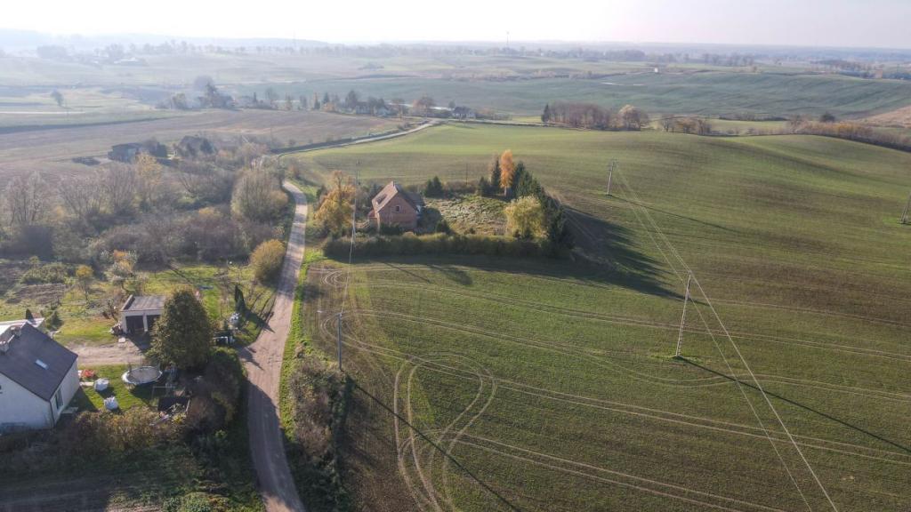 Piękna działka nad jeziorem w Jeleniu - zdjęcie 6