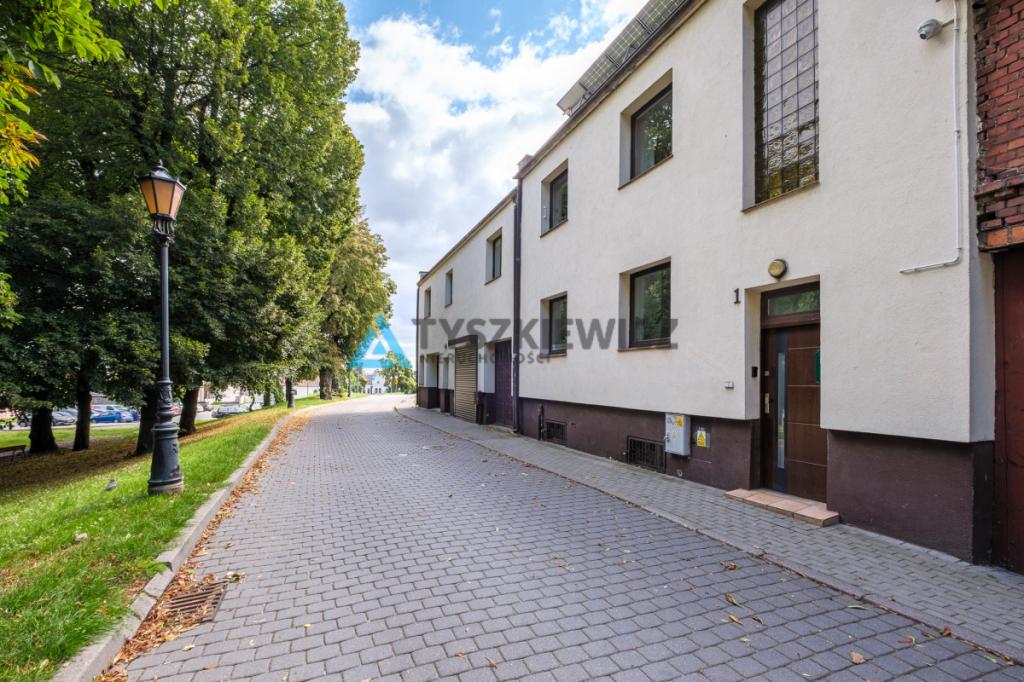 Nieruchomość z potencjałem w centrum Tczewa ! - zdjęcie 2