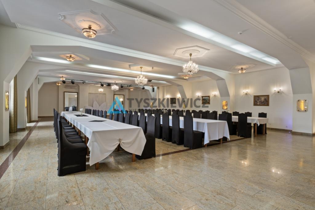 Restauracja i Hotel KARTUZY - zdjęcie 10