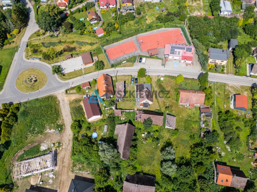 Dom z potencjałem/ Duża działka 2700mkw - zdjęcie 19