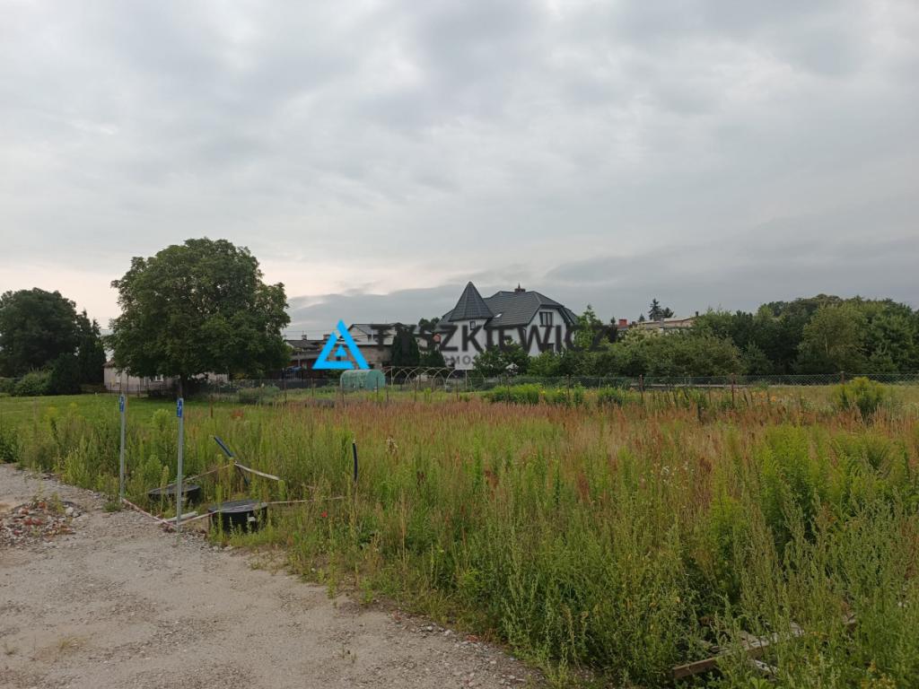 Atrakcyjna działka blisko centrum Gdańska - Orunia - zdjęcie 1
