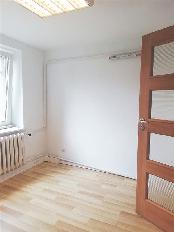 Lokal biurowy do wynajęcia, 30&nbsp;m², Gdańsk, Przymorze, CZERWONY DWÓR - zdjęcie 1