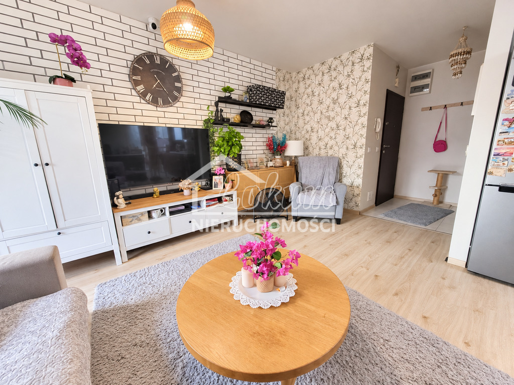 Mieszkanie 50 m², Warzymice, Dębowa - zdjęcie 1