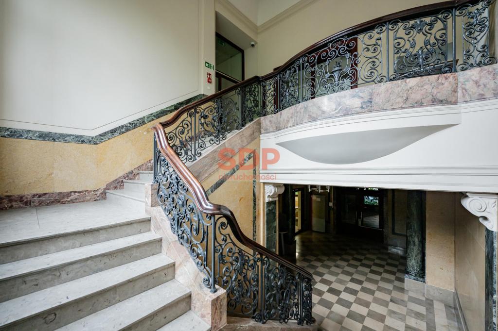 Lokal usługowy na sprzedaż, 1700 m², Wrocław, Krzyki, Plac Powstańców Śląskich - zdjęcie 4