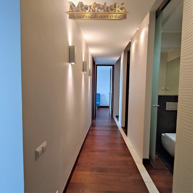 Trzy eleganckie pokoje na ul. Broniwoja - zdjęcie 17