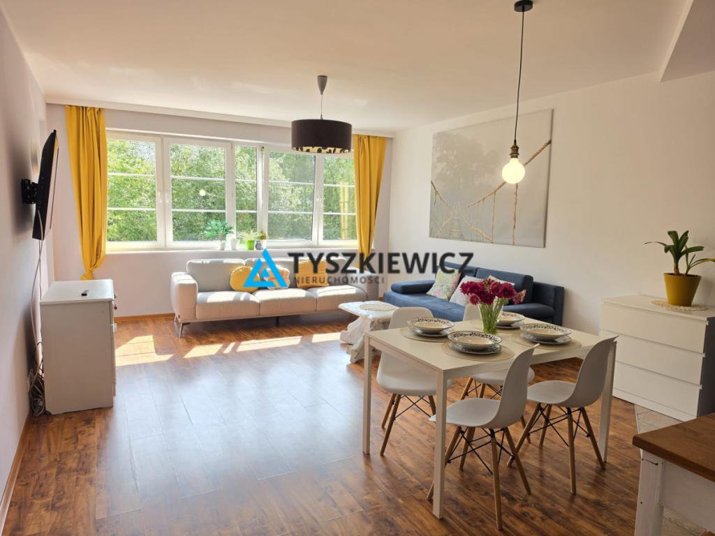 Komfortowe 2 pokoje z balkonem | Gdynia Karwiny - zdjęcie 1