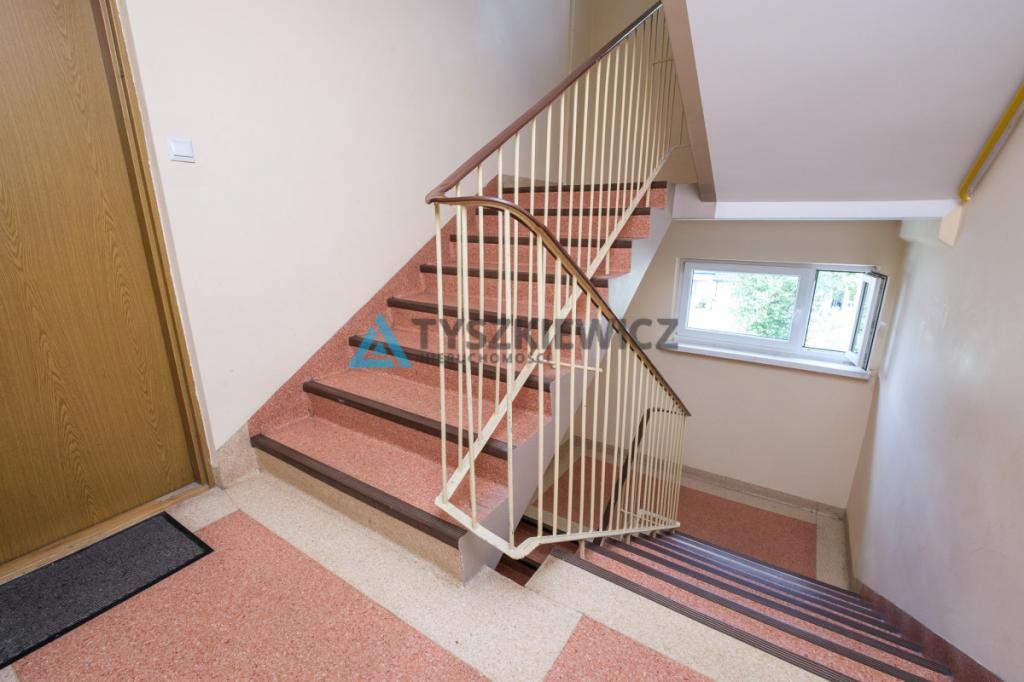 2 pokoje po remoncie - gotowe do wprowadzenia - zdjęcie 13