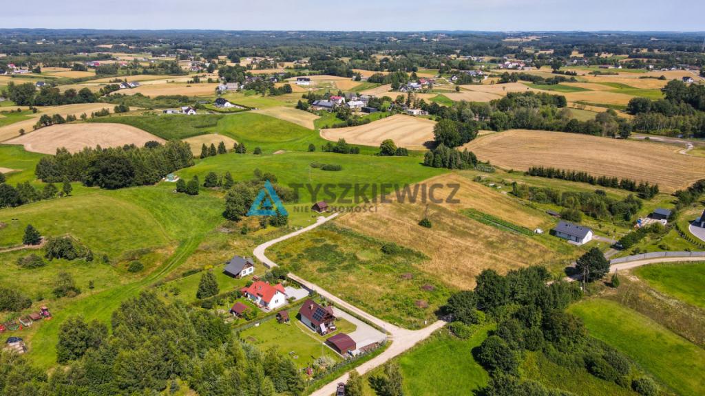 Niezwykle malowniczo położona działka w Barwiku - zdjęcie 2