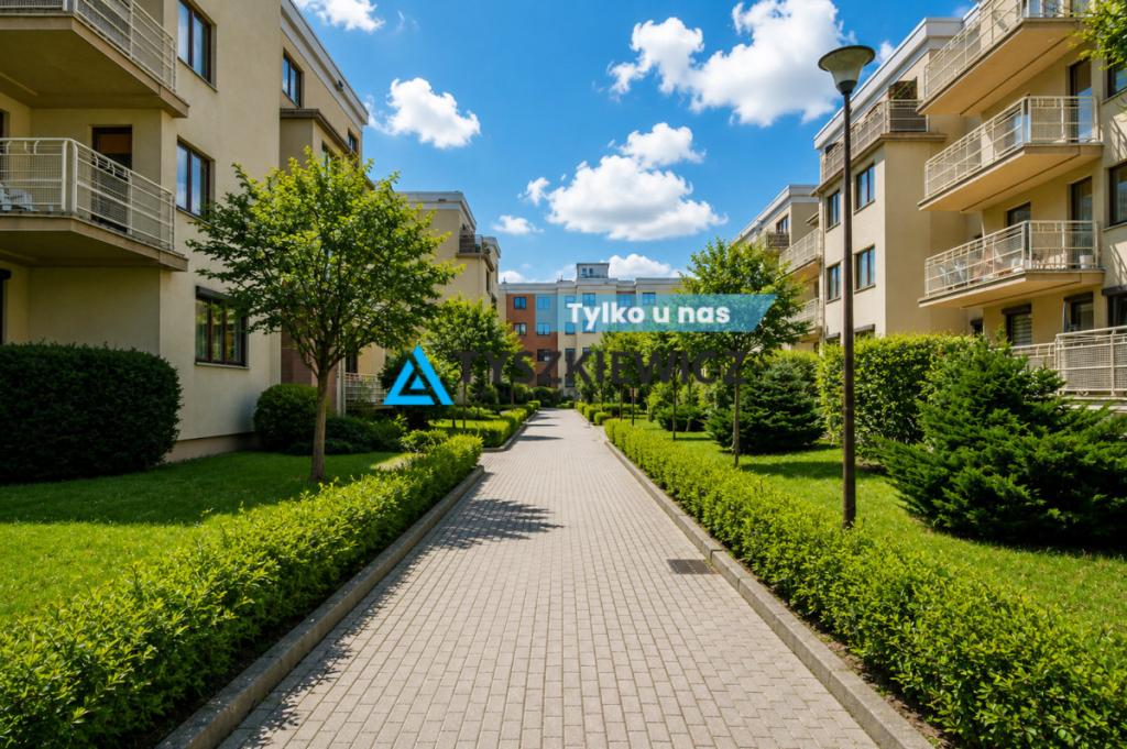 Przestronne mieszkanie od Invest Komfort - zdjęcie 1