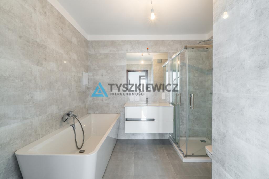 Prestiżowy apartament przy porcie w sercu Ustki - zdjęcie 16