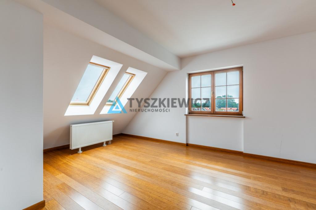 Prestiżowy apartament przy porcie w sercu Ustki - zdjęcie 18