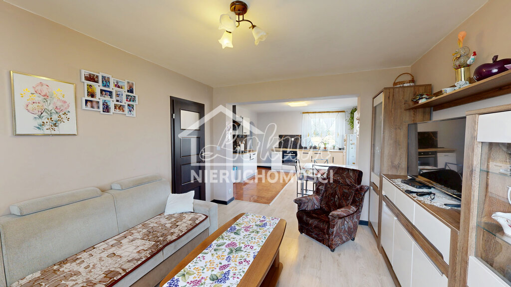 Dom 250 m², Modrzewie - zdjęcie 1