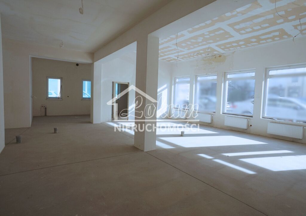 Lokal usługowy na sprzedaż, 104,92&nbsp;m², Goleniów - zdjęcie 2