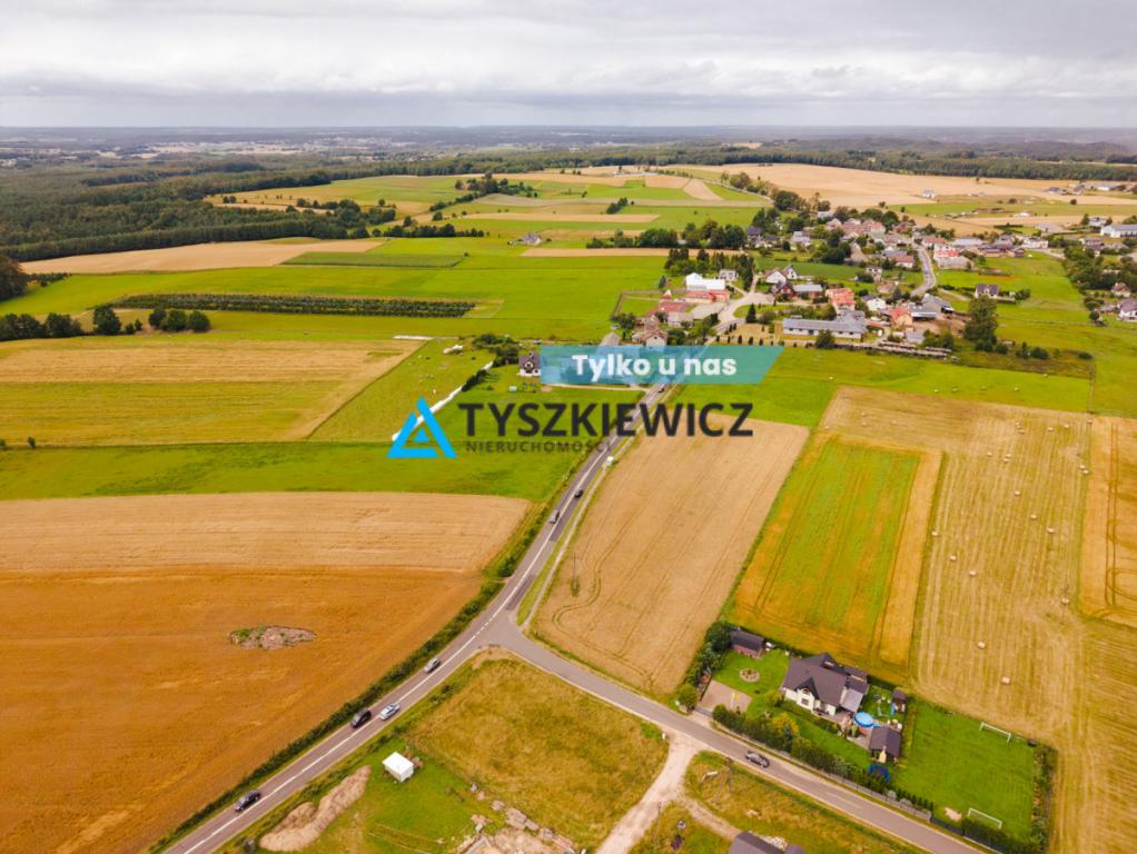 Działka budowlana w Częstkowie 1028 m² - zdjęcie 1