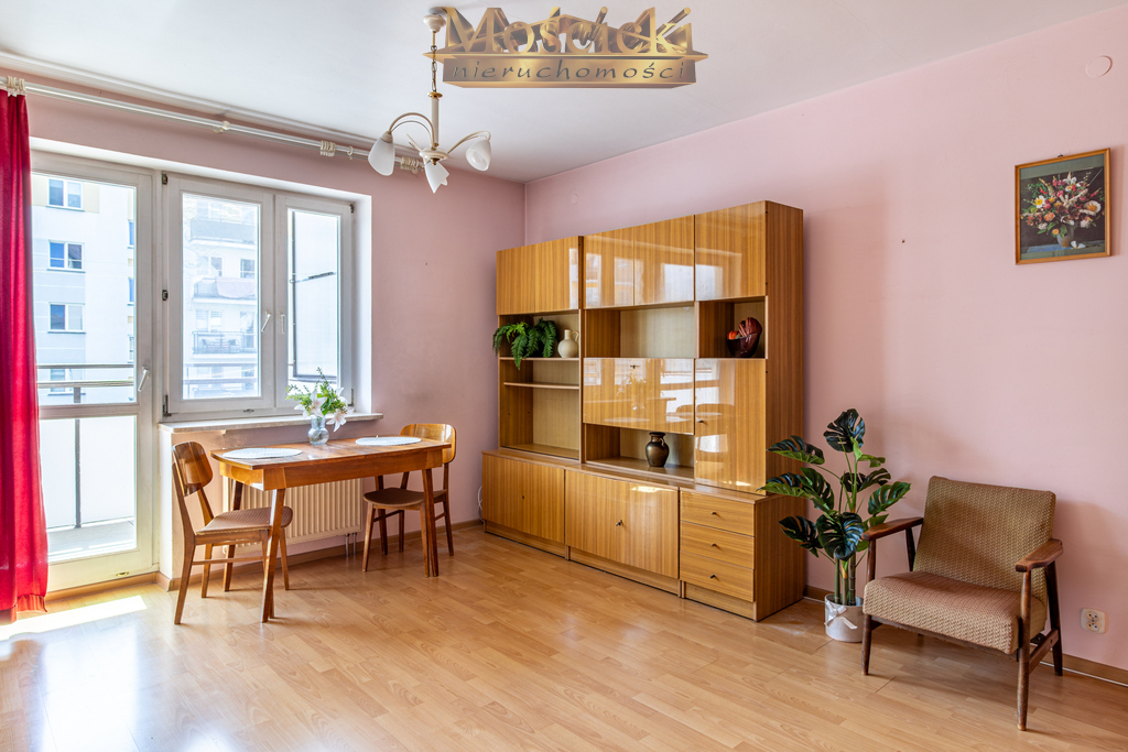 Kawalerka na sprzedaż 32m² blok z windą - zdjęcie 2