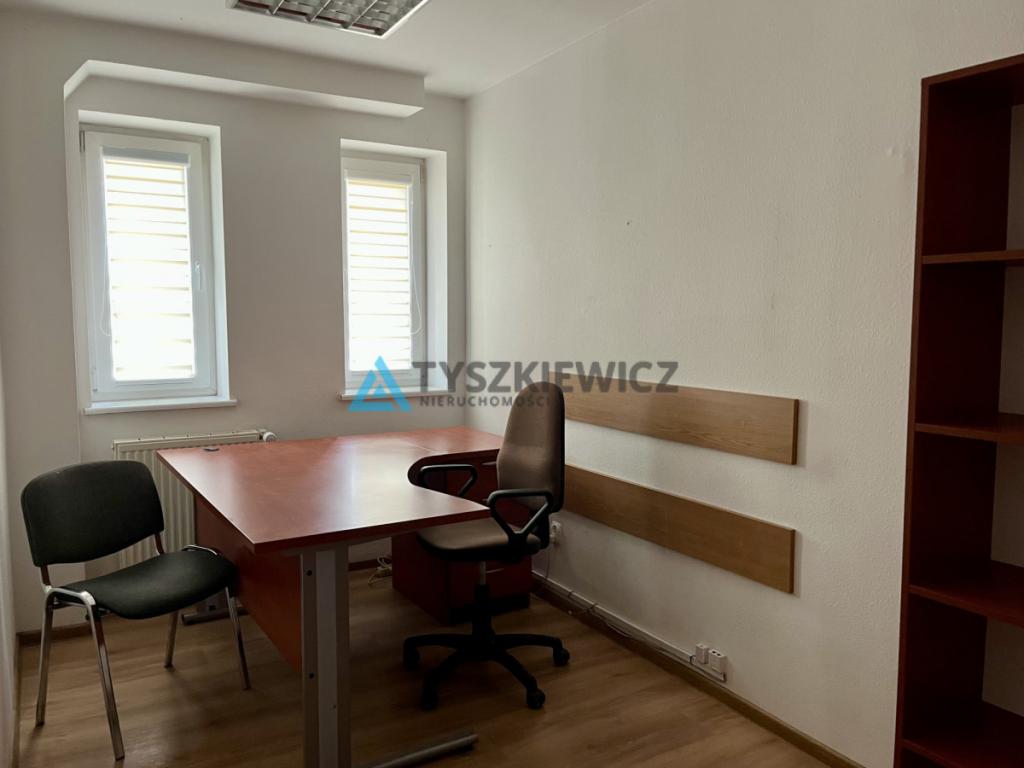 Przestronny lokal biurowy 140 m² Chojnice - zdjęcie 11