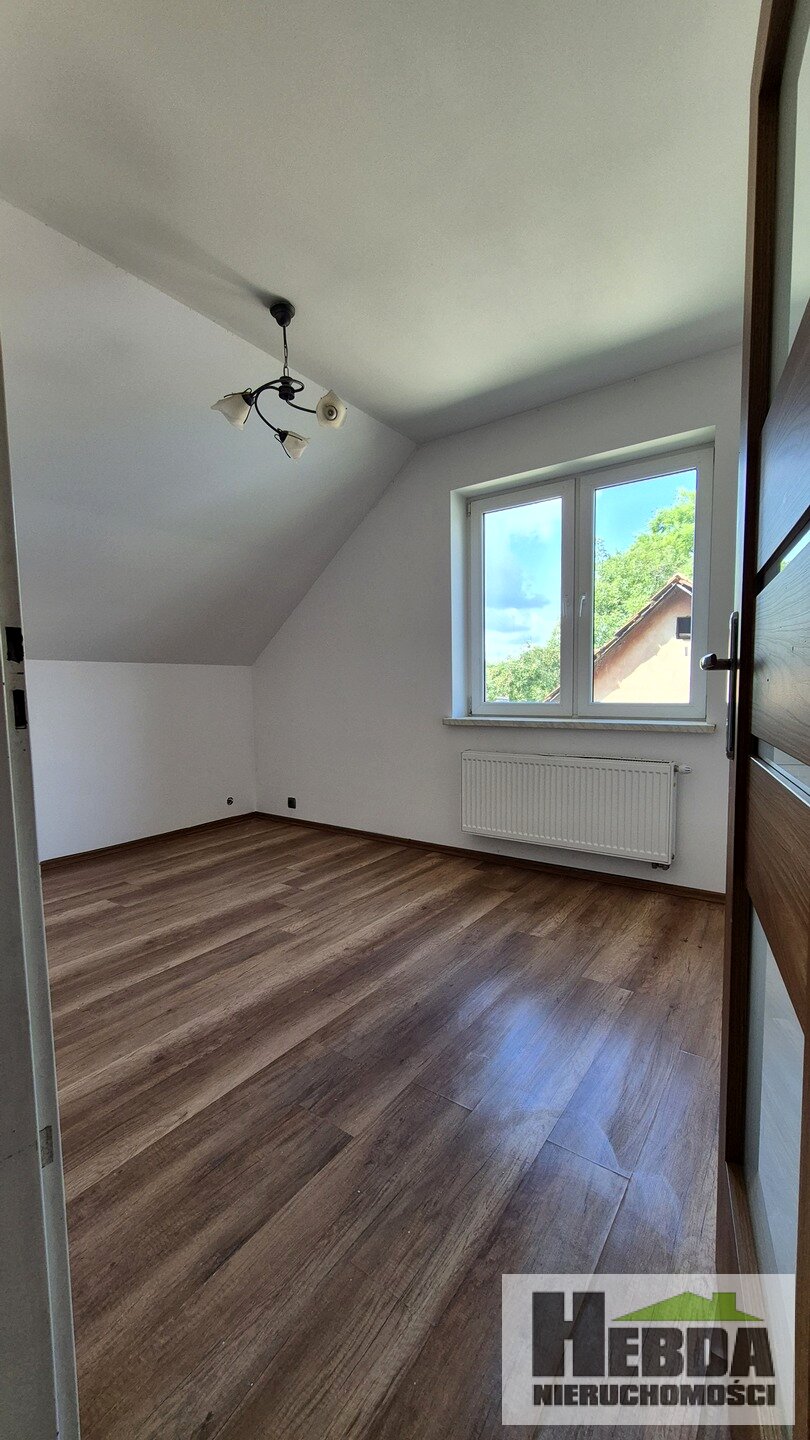 Tarnów - Krzyż, dom 130 m2 , 5 pokojowy z ogrodem 8 arów - zdjęcie 6