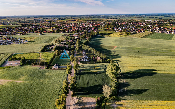 Działka inwestycyjna 5000m2/ 4 budynki-8lokali - zdjęcie 2