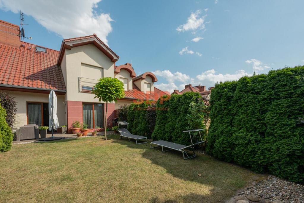Dom 135 m², Karwiany - zdjęcie 1