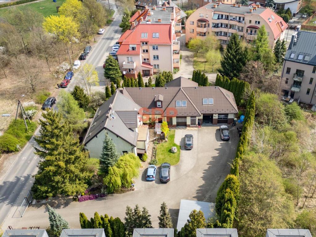 Dom 255 m², Wrocław, Psie Pole, Kamieńskiego Henryka Michała - zdjęcie 1
