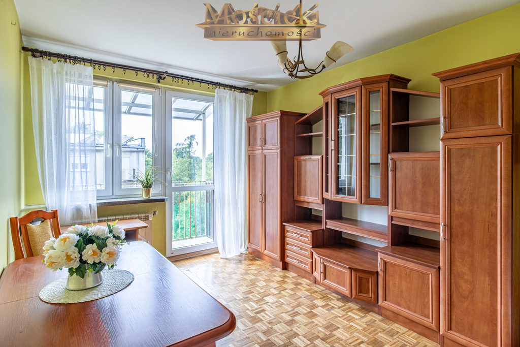 Sprzedaż Milanówek 37,5 m² 2 pok balkon blisko PKP - zdjęcie 1