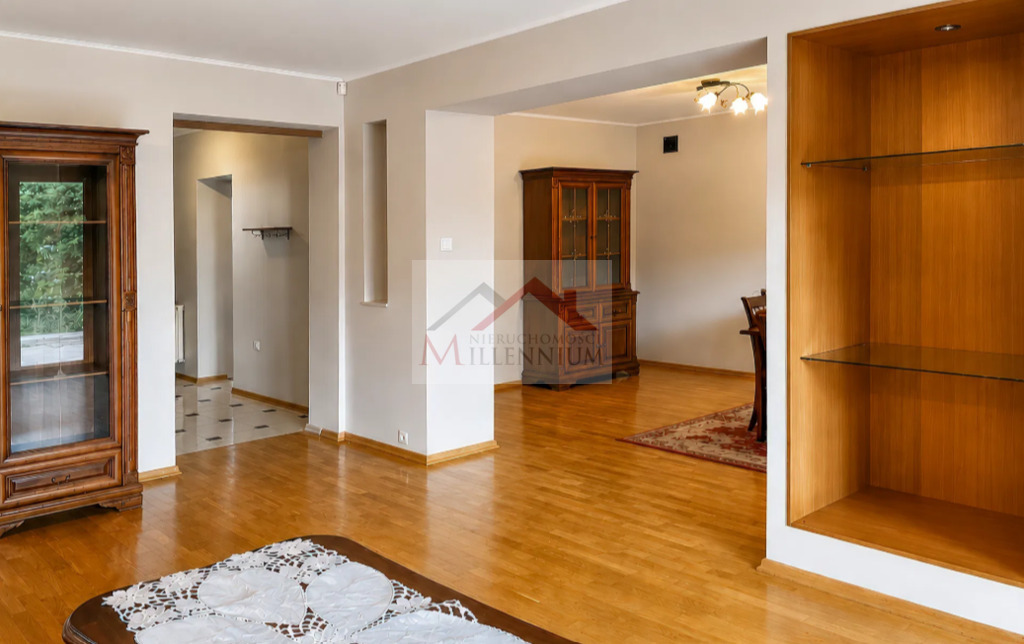 Dom 180 m², Chotomów - zdjęcie 2