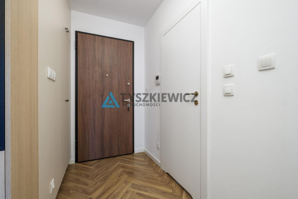 Kompaktowe mieszkanie blisko Starówki - zdjęcie 12