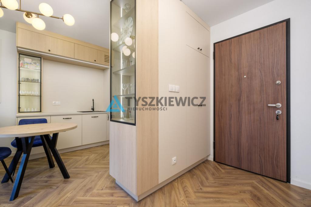 Kompaktowe mieszkanie blisko Starówki - zdjęcie 11
