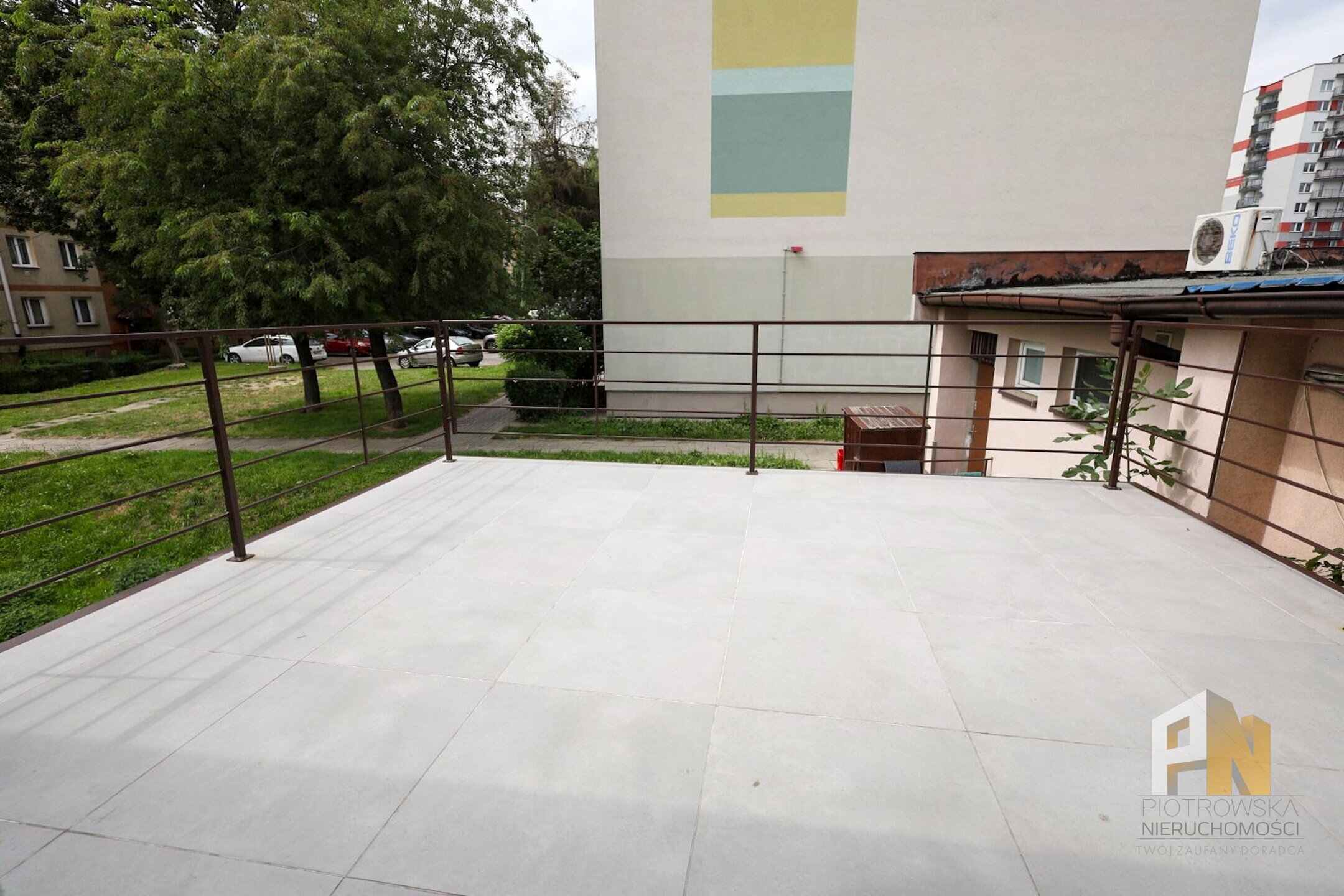 Dom do sprzedania w centrum - zdjęcie 13