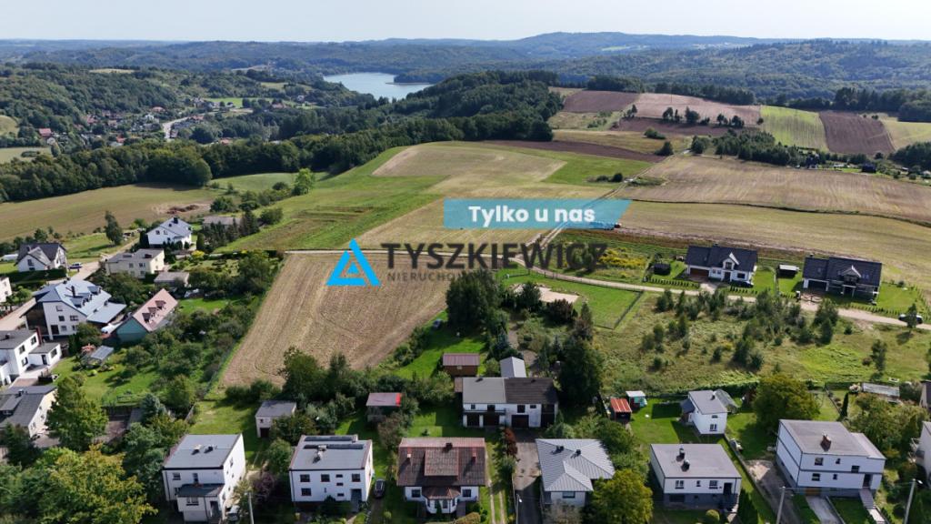 Działka z domkiem letniskowym na sprzedaż. - zdjęcie 1