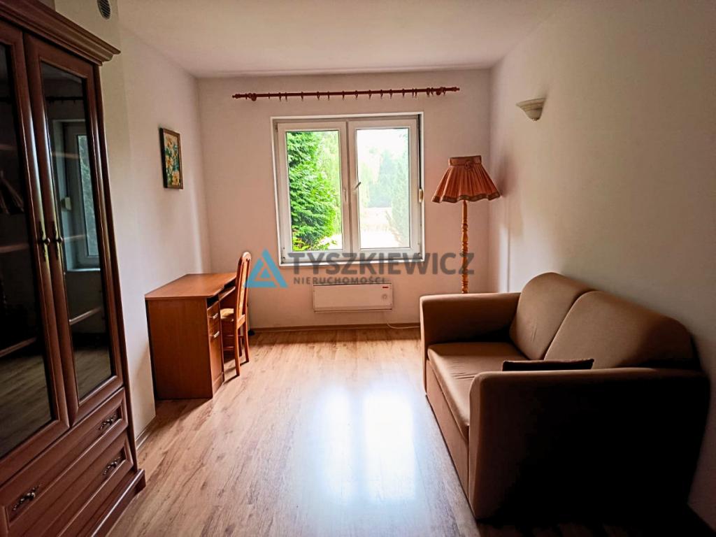 Wyjątkowe siedlisko z gotowym domem w Skarszewach - zdjęcie 8