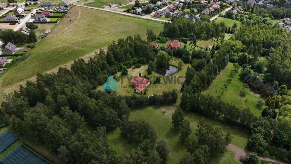 Wyjątkowe siedlisko z gotowym domem w Skarszewach - zdjęcie 26