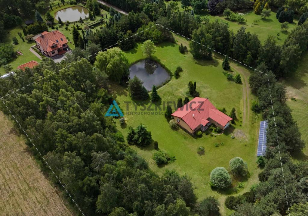 Wyjątkowe siedlisko z gotowym domem w Skarszewach - zdjęcie 21
