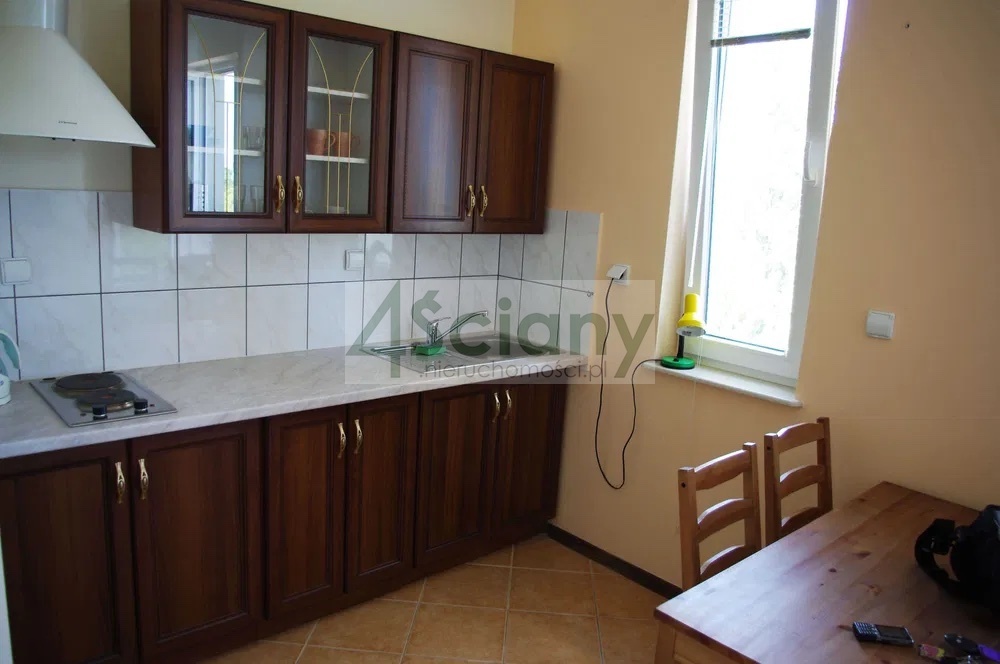 Mieszkanie 30 m², Warszawa, Poezji - zdjęcie 1