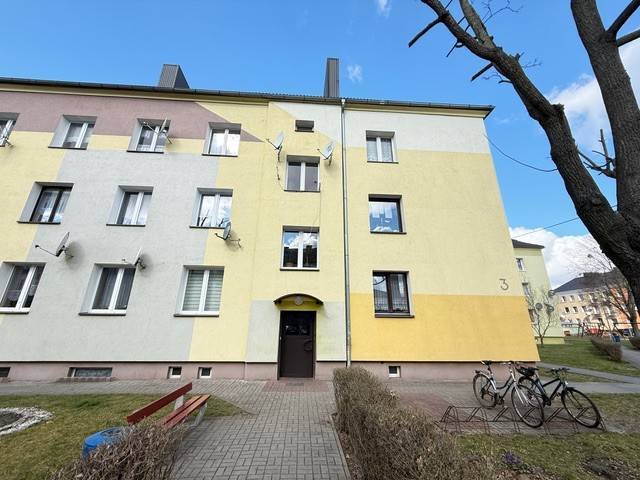 Mieszkanie 81,6&nbsp;m², Ozimek, ks. Jana Dzierżona - zdjęcie 1