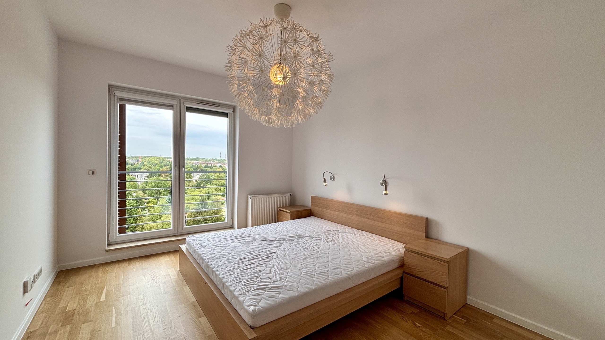 Unikatowy apartament 136m z ogromnym tarasem Perła Katowic 4 pok klima 2 łazienki 2 garaże komórka lokatorska - zdjęcie 9