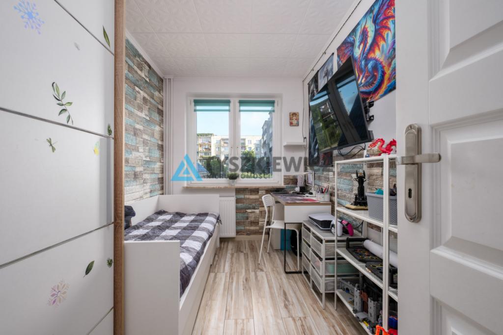 4  pokojowe z 73,90 M2 zabudowany balkon. - zdjęcie 7