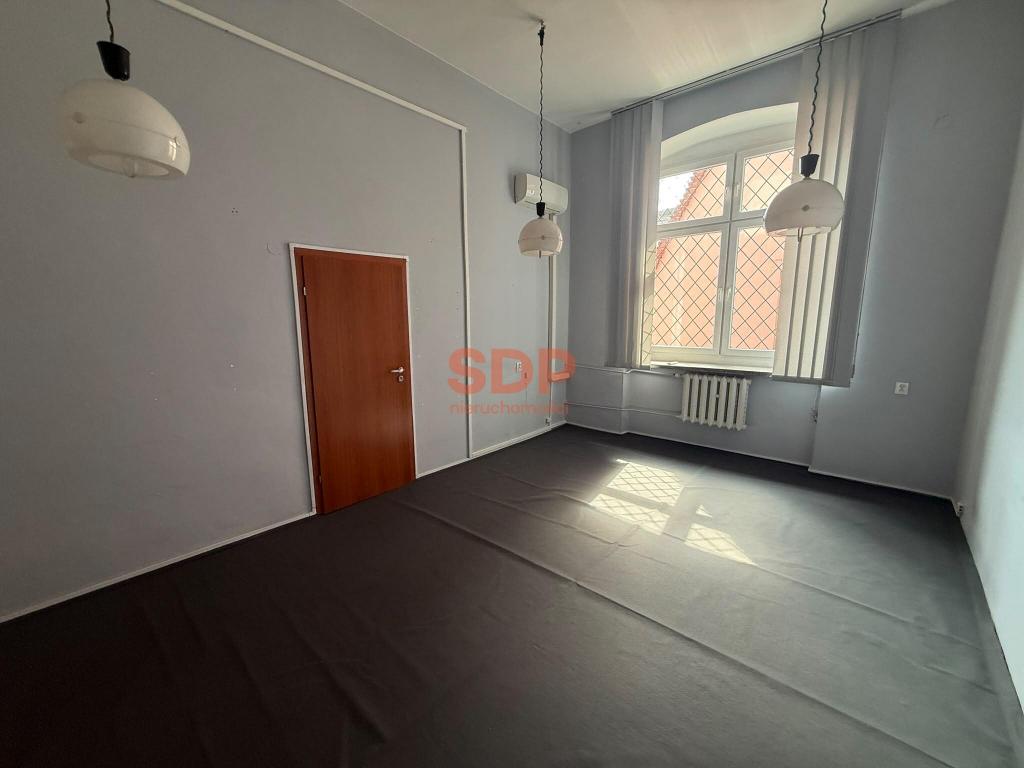 Lokal usługowy do wynajęcia, 22&nbsp;m², Wrocław, Kazimierza Wielkiego - zdjęcie 1