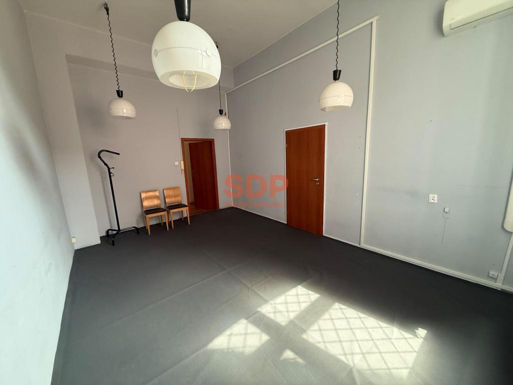 Lokal usługowy do wynajęcia, 22&nbsp;m², Wrocław, Kazimierza Wielkiego - zdjęcie 2