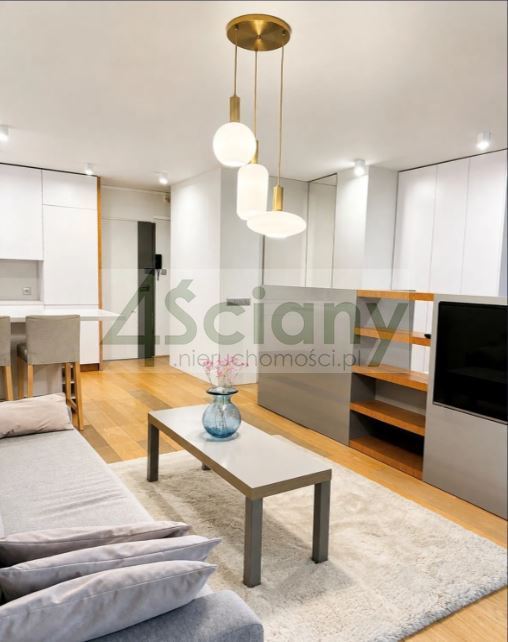 Mieszkanie 40 m², Warszawa, Wola, Grzybowska - zdjęcie 1