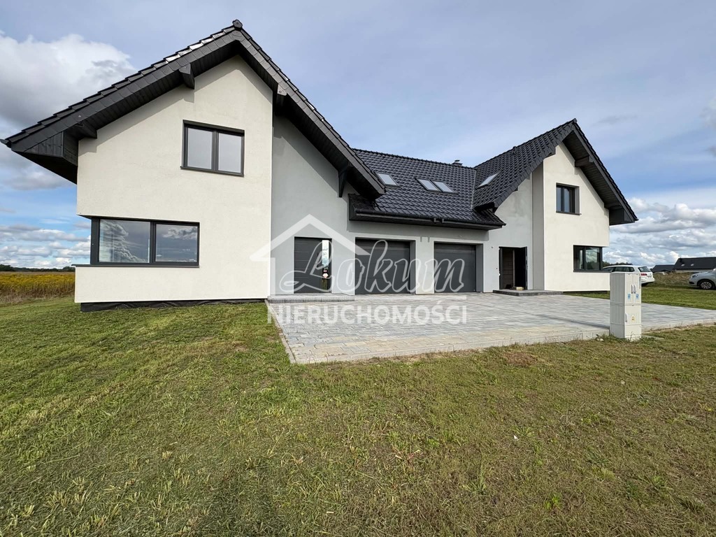 Dom 146 m², Łobez - zdjęcie 1