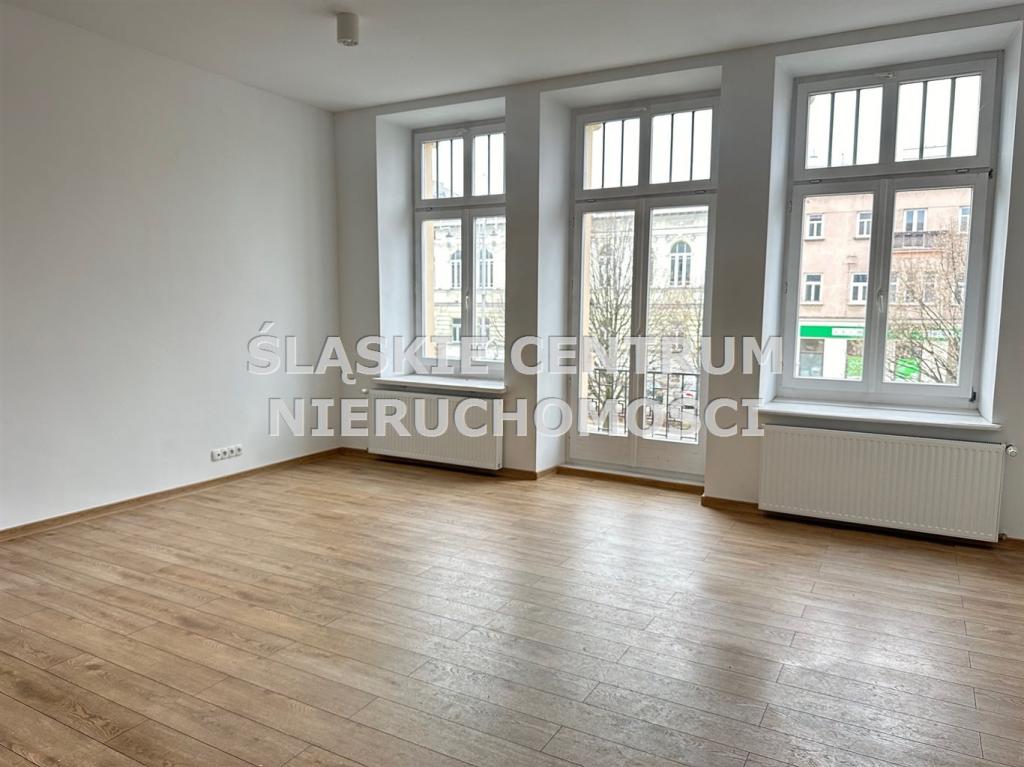 Lokal usługowy do wynajęcia, 33&nbsp;m², Częstochowa, Śródmieście, Aleja Najświętszej Marii Panny - zdjęcie 3