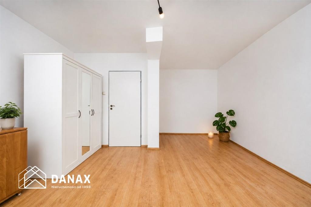 Mieszkanie 63 m², Kraków, Mieszczańska - zdjęcie 2