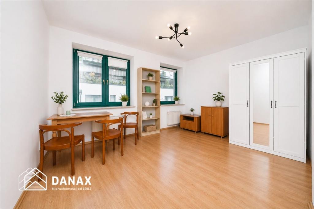 Mieszkanie 63 m², Kraków, Mieszczańska - zdjęcie 1