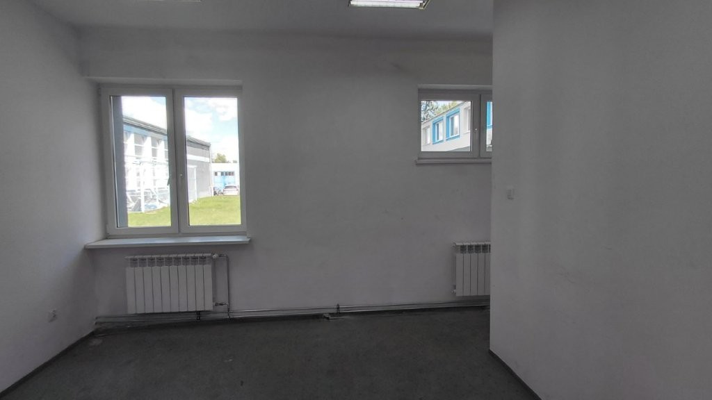 Lokal biurowy do wynajęcia, 24 m², Radom, Chorzowska - zdjęcie 4